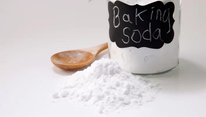 Exploring the Benefits of Baking Soda for Teeth Whitening: Surprising Facts You Need to Know!