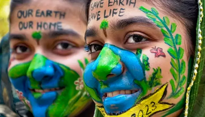 Gearing Up For Earth Day: Here’s How You Can Make A Real Impact