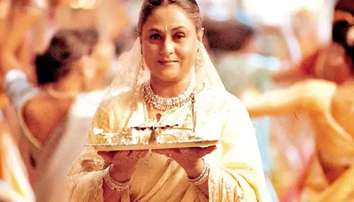 A Look At Bollywood's Iconic Moms: A Mother's Day Rewind