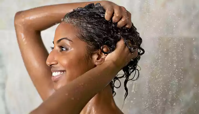 How To Pick The Right Cleanser For Your Hair Type