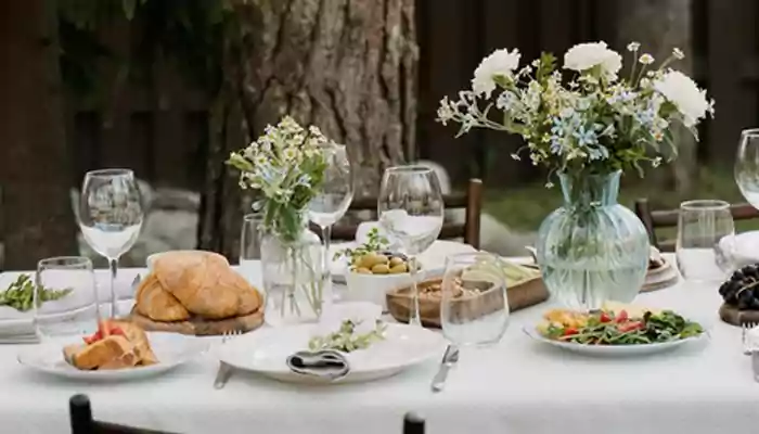 Tablescape mixing and matching
