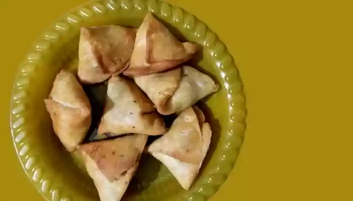 5 healthy ways to eat samosa during your weight loss journey